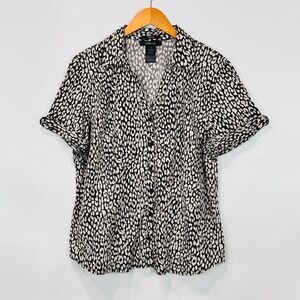 Style & Co Top Women 16 Black White Leopard Print Button Down Stretch Short Slv